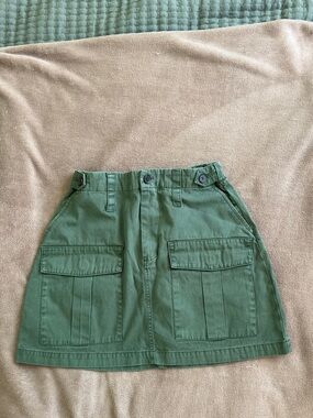 Universal Thread Olive Green Casual Skirt